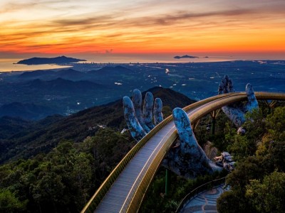 Cầu Vàng tại Sun World Ba Na Hills đứng top 1 danh sách kỳ quan mới thế giới