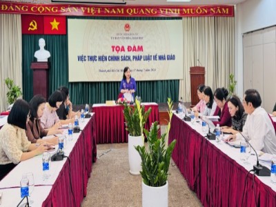 Tọa đàm việc thực hiện chính sách, pháp luật về nhà giáo